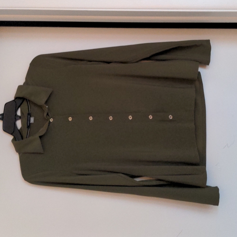 Tommy Hilfiger Women's Button Up Dress Shirt Medium